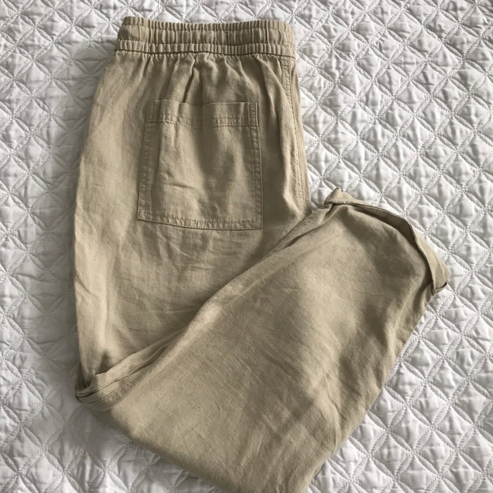 Capris. - Picture 4 of 5